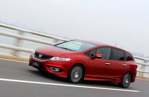 一部好車，一段精彩人生！