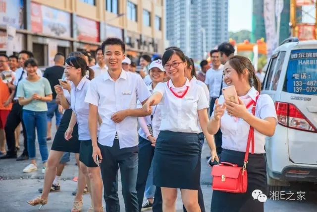 天嬌汽車文化節(jié)-一個可以吃喝玩樂的汽車節(jié)！