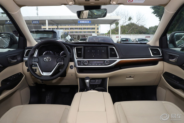 新款豐田漢蘭達(dá)售23.98-33.08萬元 外觀升級(jí)/增TSS安全套件
