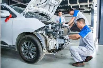 驚天秘聞: 開車去4S店做保養(yǎng)要花多少錢？