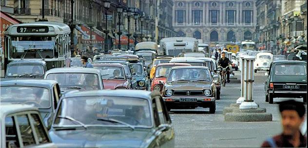 媒體說思域丨越較勁，越成功，CIVIC詮釋何為技術(shù)狂人本色